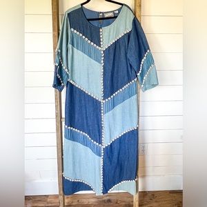 Size large denim patchwork she’ll dress